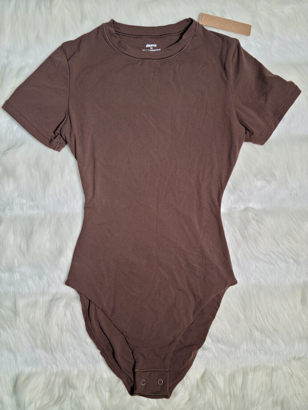 SKIMS Fits Everybody T Shirt Bodysuit Brown Cocoa Women XXS NEW